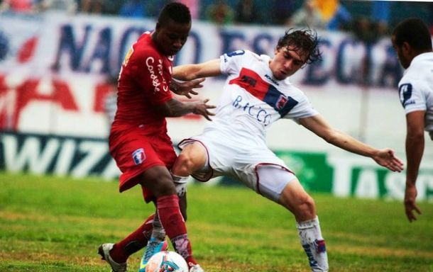 Em jogo de sete gols, Paraná vence Guaratinguetá