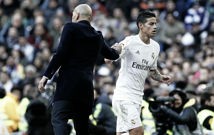 James desmente boatos de má relação com Zidane: "Ele que manda" James desmente boatos de má relação com Zidane: "Ele que manda"
