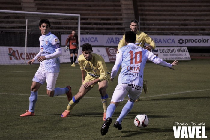 Fotos e imágenes del SD Compostela 0-1 Arandina CF de la jornada 19, Segunda División B Grupo I