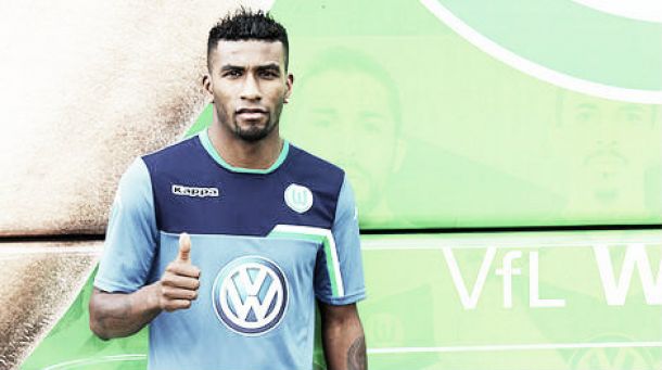Wolfsburg sign Carlos Ascues