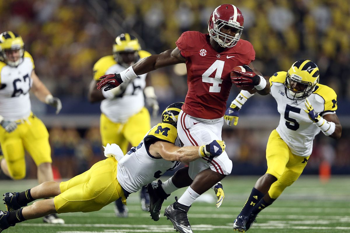 Summary and points of the Michigan 2720 Alabama in the NCAAF College