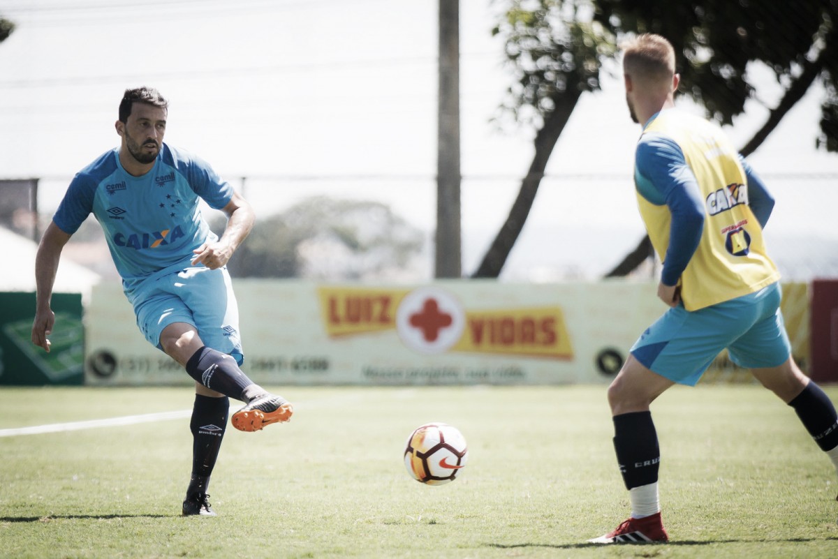 Recuperado de lesão, Edilson é novidade no Cruzeiro para o clássico contra Atlético-MG Recuperado de lesão, Edilson é novidade no Cruzeiro para o clássico contra Atlético-MG