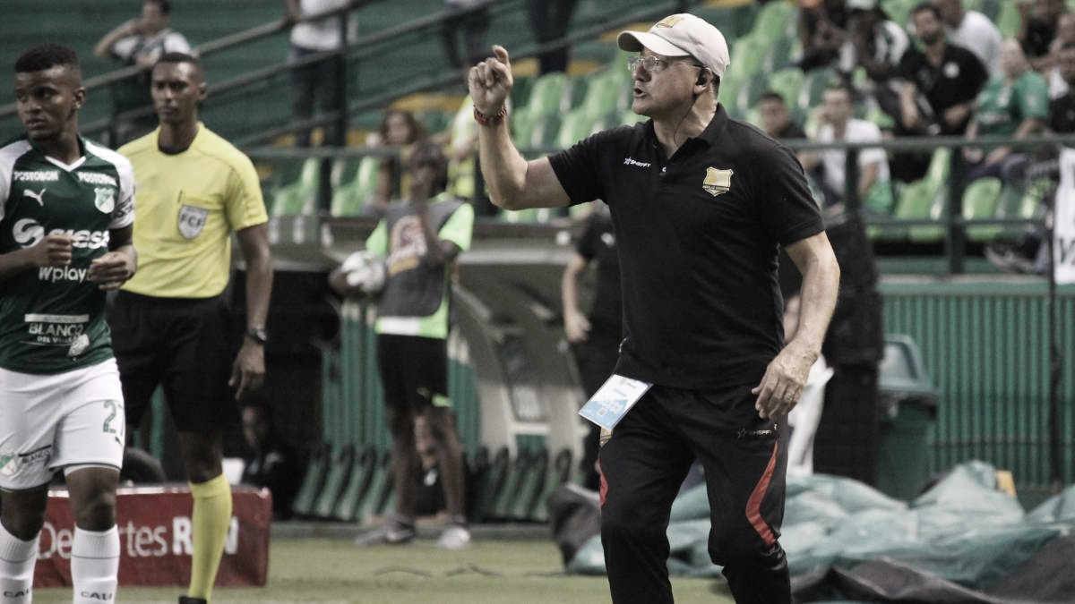 Eduardo Cruz: "Tenemos jugadores desequilibrantes y que cuando tienen la opción pueden ganar en el mano a mano" Eduardo Cruz: "Tenemos jugadores desequilibrantes y que cuando tienen la opción pueden ganar en el mano a mano"