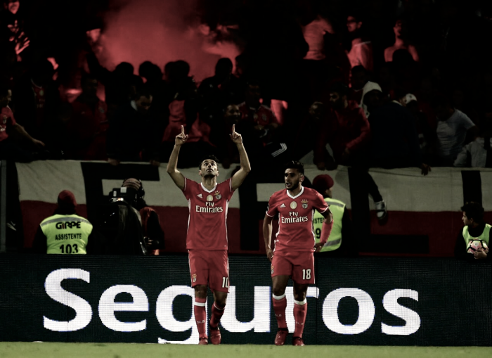 Benfica embala no Berço: Jonas e Mitroglou valem 3 pontos em Guimarães (0-2)