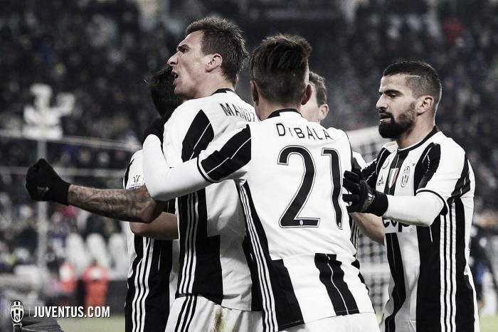 Juventus passa sufoco, mas bate Atalanta e avança às quartas da Copa Itália
