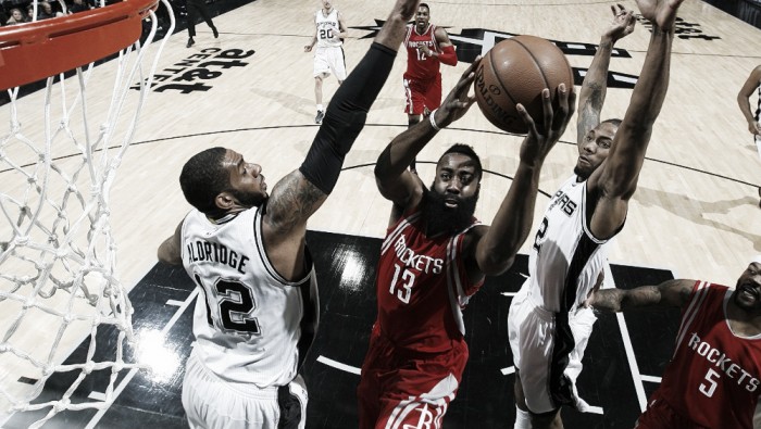 Resumen NBA: los Spurs machacan a los Rockets; Clippers y Thunder sufren para ganar