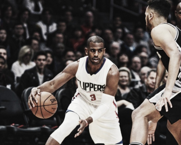 Clippers aproveita a ausência do All-Star Kawhi Leonard para vencer o San Antonio Spurs