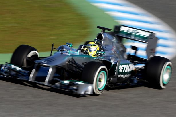 Rosberg manda en los segundos libres de Silverstone
