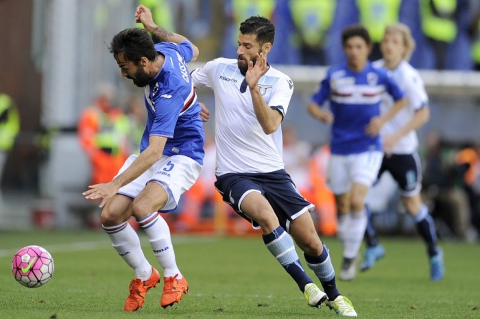 La Lazio inciampa a Marassi e dice addio all'Europa, è 2-1 per la Samp in rimonta