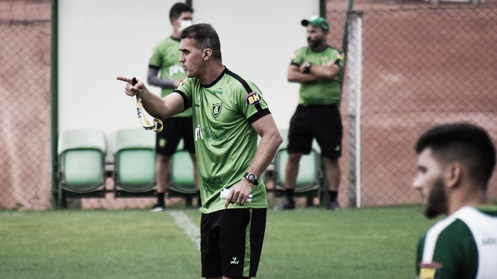 No reencontro com torcida, América-MG recebe Palmeiras buscando subir na tabela do Brasileirão
