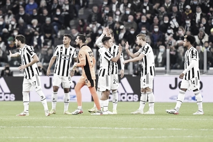 Um a mais e gol no final: Juventus bate Fiorentina pela Serie A