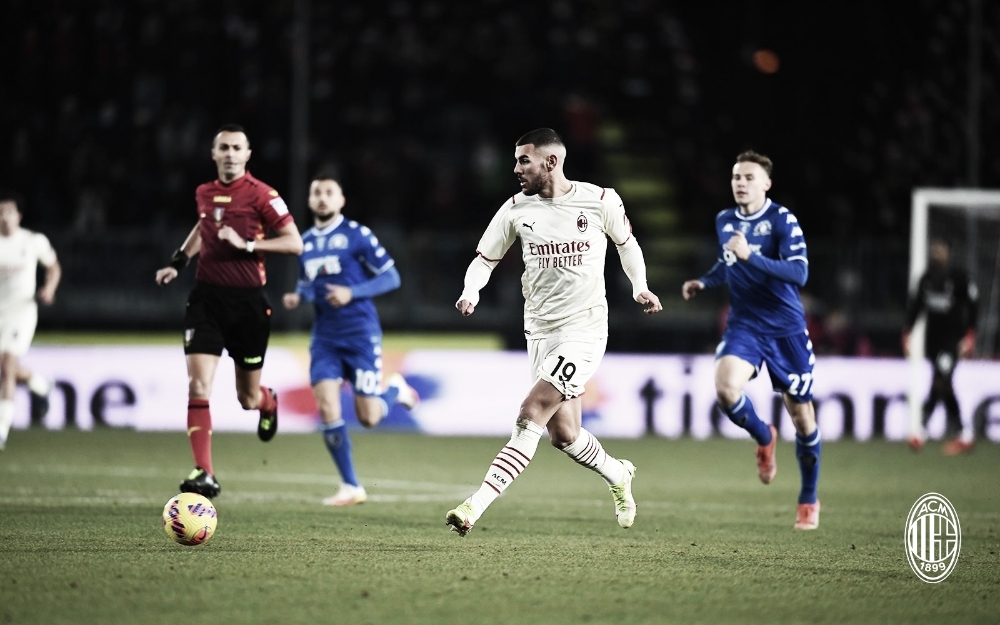 Milan goleia Empoli fora de casa e pressiona líder Inter