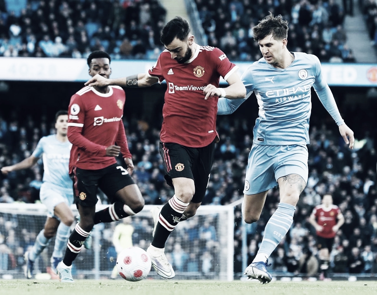 Passeou! Manchester City goleia Manchester United e mantém vantagem na liderança da Premier League