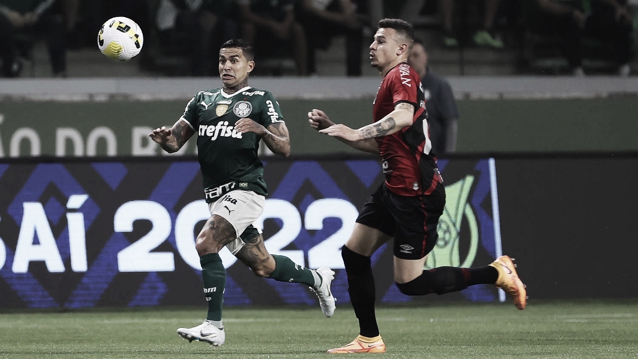 Athletico-PR vence Palmeiras fora de casa e sobe para vice-liderança do Brasileirão