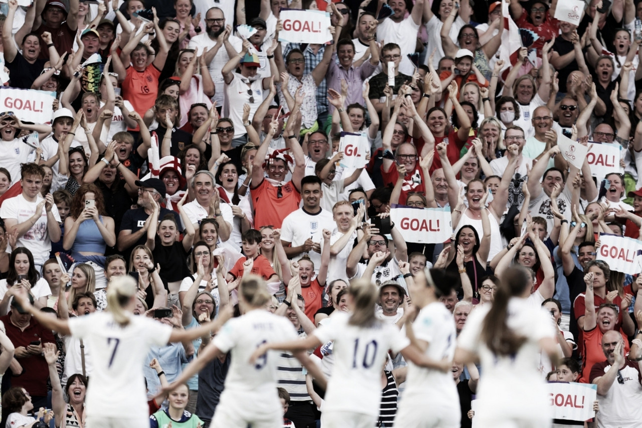 Inglaterra massacra Noruega e confirma classificação para quartas de final da Eurocopa Feminina