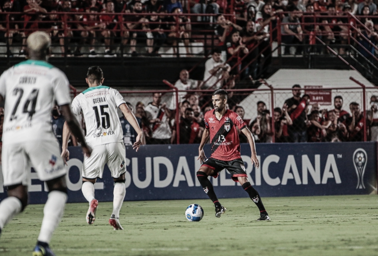São Paulo recebe Atlético-GO buscando virada histórica para ir à final da Copa Sul-Americana