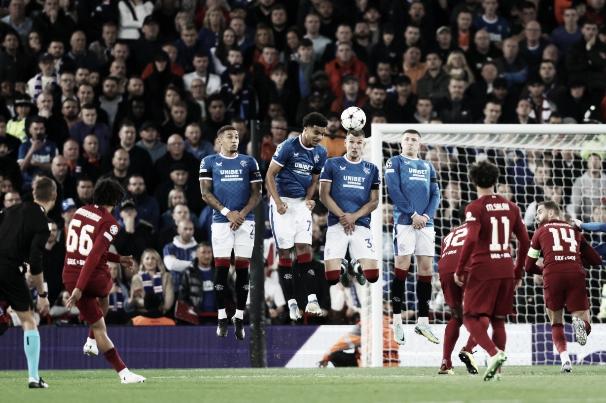 Liverpool pressiona, conta com golaço de Alexander-Arnold e vence Rangers na Champions
