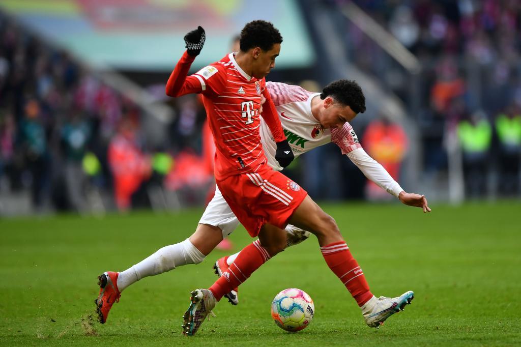 Goals and Highlights: Augsburgo 2 vs 3 Bayern Munich in Bundesliga
2024