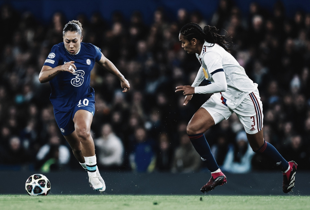Chelsea sai atrás, busca resultado na prorrogação e vence Lyon nos pênaltis na Champions Feminina