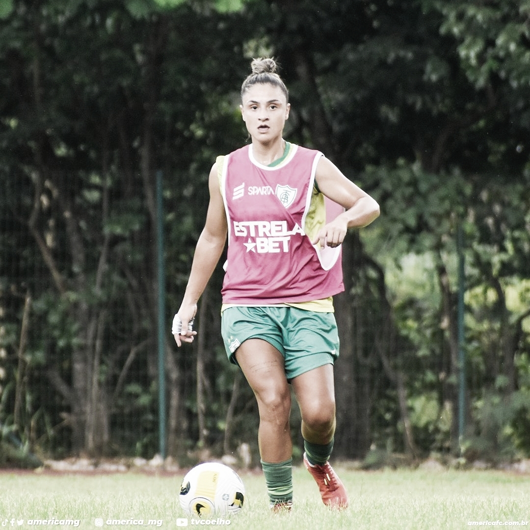 Scarlett Bernal comenta sobre as expectativas da estreia no Brasileiro A2