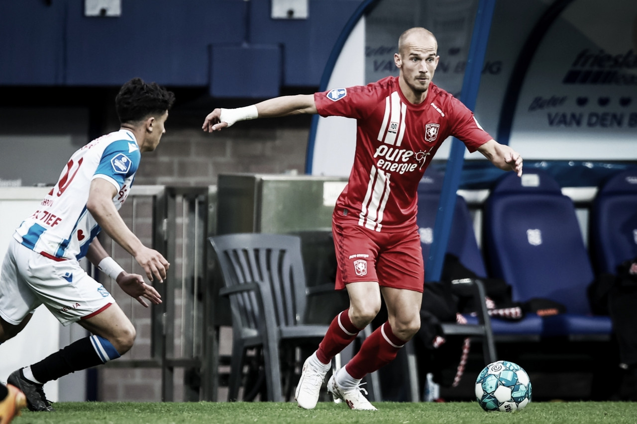 Gols e melhores momentos para Twente x Heerenveen pela Eredivisie (4-0)