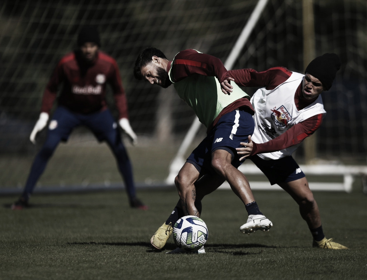 Botafogo sai atrás e vira, mas leva o empate contra o Red Bull Bragantino -  Placar - O futebol sem barreiras para você