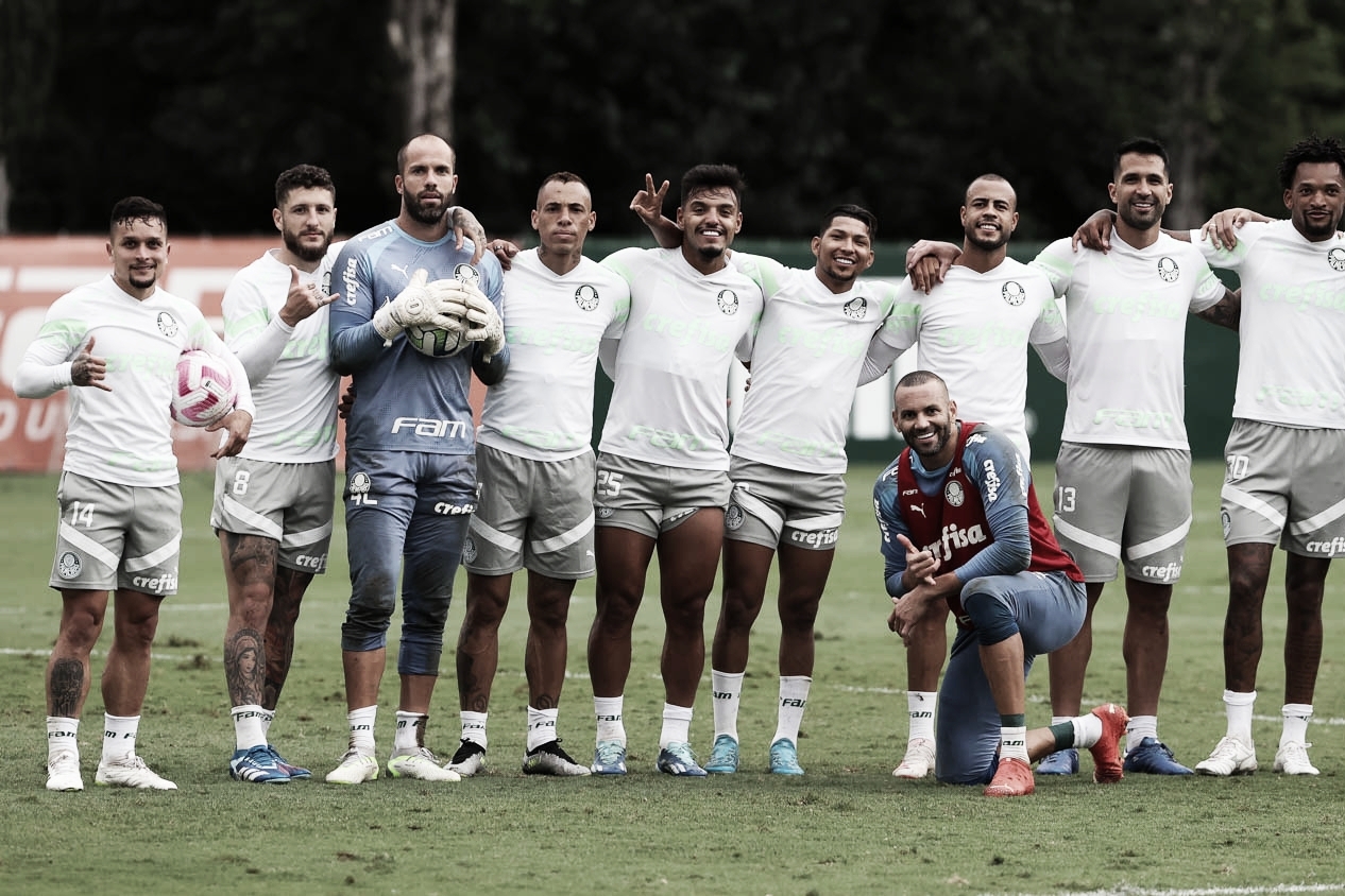 Titular em todos os jogos da reta final, Breno Lopes comemora bi do  Brasileirão pelo Palmeiras - VAVEL Brasil