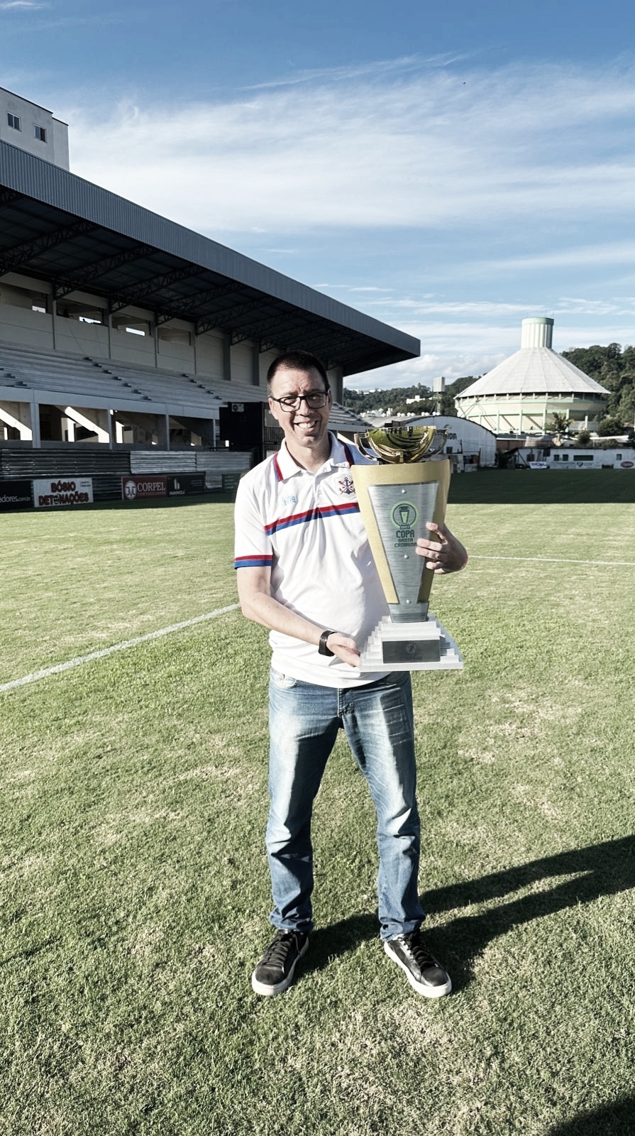 Após título da Copa Santa Catarina, Fernando Gil, superintendente de futebol do Marcílio Dias, valoriza manutenção do DNA do clube para estadual de 2024