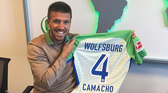 Camacho and Hinds latest to sign for Wolfsburg