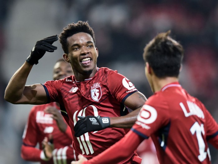 Thiago Mendes marca, Lille vence Saint-Étienne e deixa zona de rebaixamento