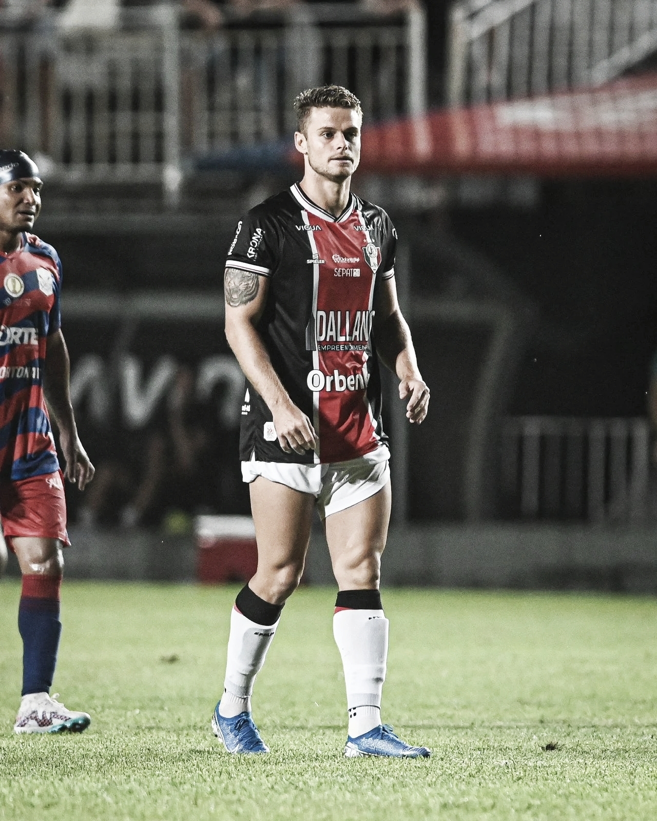 Com mais de 100 jogos pelo Joinville, Kadu encerra passagem pelo clube e enaltece torcida