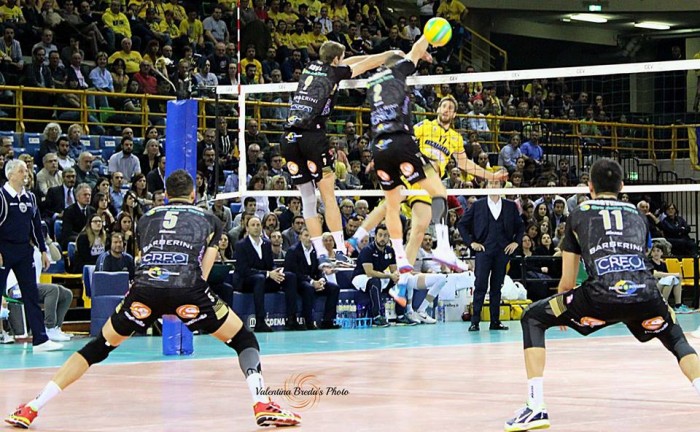 Volley M - Lube Civitanova Marche e Diatec Trentino si portano sul 2-1 nella serie di semifinale scudetto