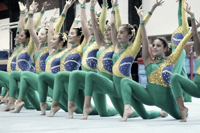 Com atletas olímpicos, Federação de Ginástica do Rio realiza evento festivo