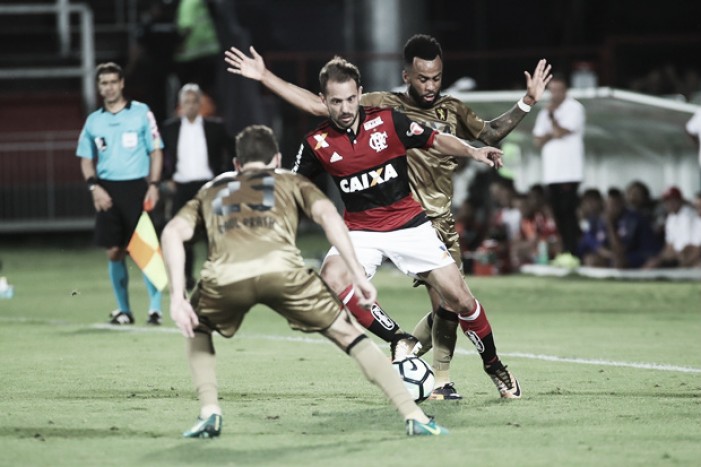 Flamengo domina Sport na Ilha do Urubu, volta a vencer e dorme no G-4 do Brasileiro