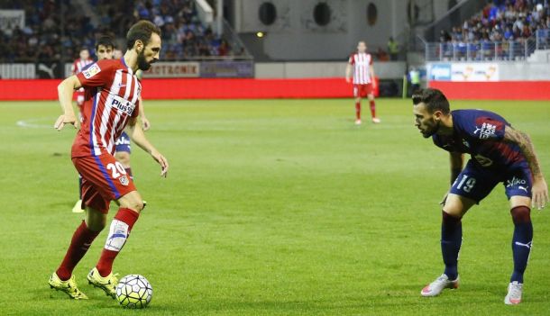 Juanfran cumple 150 partidos de Liga con la camiseta del Atlético