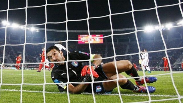 Italia, Buffon: "Partita strana, ci vorrebbe più attenzione" Italia, Buffon: "Partita strana, ci vorrebbe più attenzione"