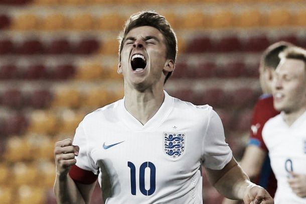 Tom Carroll ruled out for six weeks