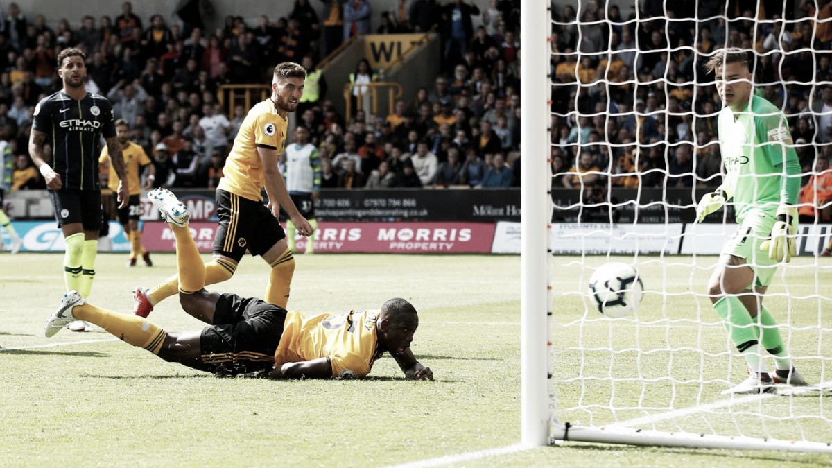Com gol irregular, Wolverhampton garante empate contra Manchester City
