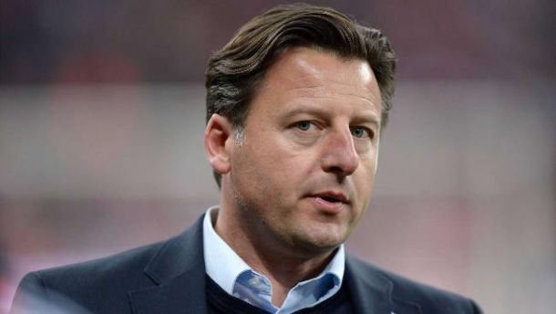 "Tivemos mais chances que o Manchester", diz treinador do Kaiserslautern após derrota