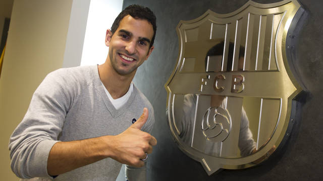 2011_12_21_FIRMA_CONTRATO_MARTIN_MONTOYA_010.v1324491494_411485015.jpg