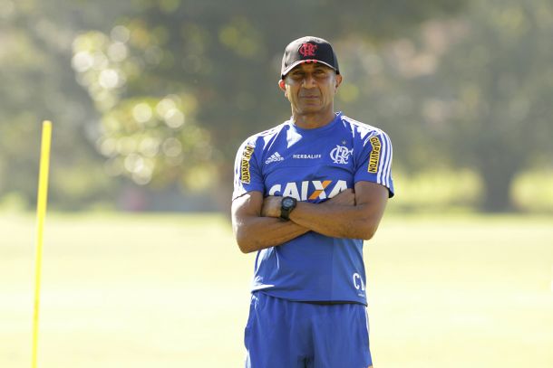 Cristóvão Borges põe classificação do Flamengo na conta dos garotos: "Garantiram a vitória"