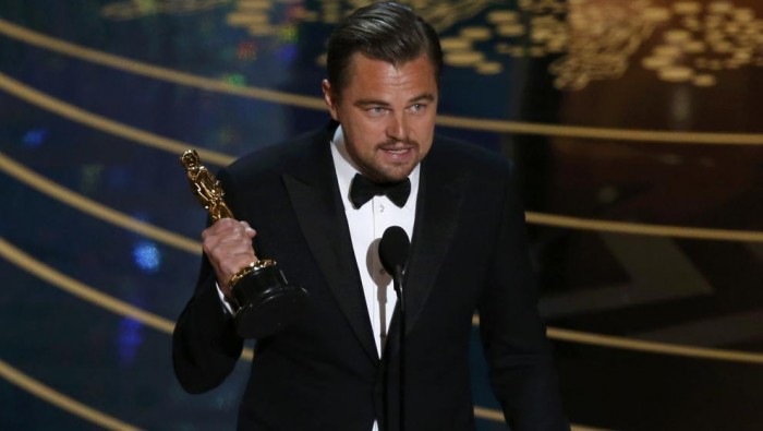 Leonardo DiCaprio gana su primer Oscar por su papel en 'El renacido'