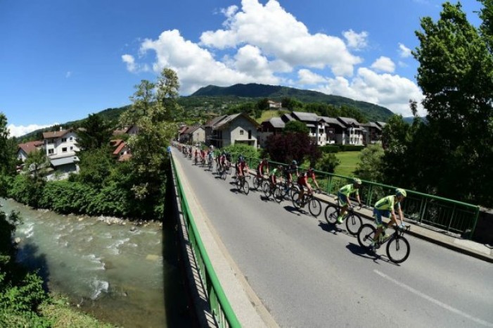 Resultado de la etapa 2 del Criterium du Dauphiné 2016 : Herrada emula a Valverde