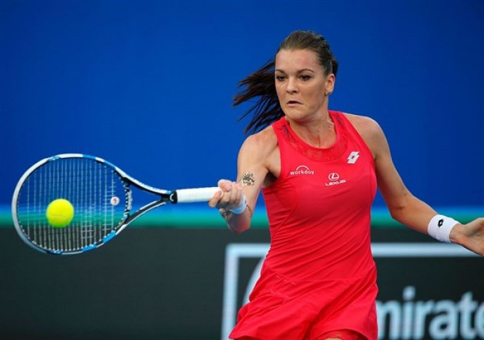 WTA Shenzhen: tutto facile per la Radwanska, risveglio anche della Bouchard, si ritira la Kvitova