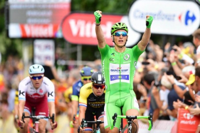 Sul mitico Izoard vince Warren Barguil