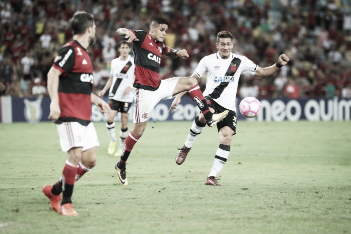 Em Clássico dos Milhões aquém do esperado, Flamengo e Vasco empatam sem gols