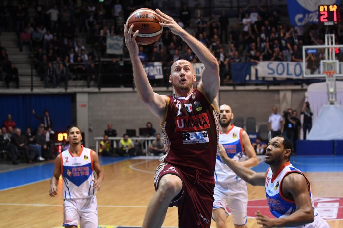 Legabasket - Si rivede Peric e la Reyer sorride: Brindisi KO (76-71)