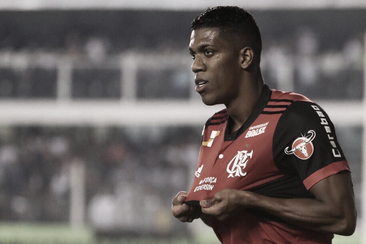 Orlando Berrío está perto de trocar Flamengo por clube dos Emirados Árabes Orlando Berrío está perto de trocar Flamengo por clube dos Emirados Árabes
