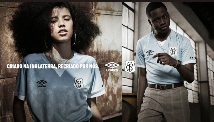 Terceira camisa do Santos é sucesso em vendas