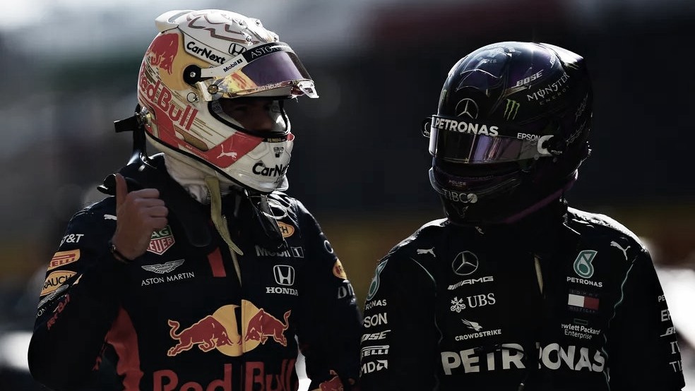 Verstappen rebate Rosberg sobre qualidade de Hamilton Verstappen rebate Rosberg sobre qualidade de Hamilton